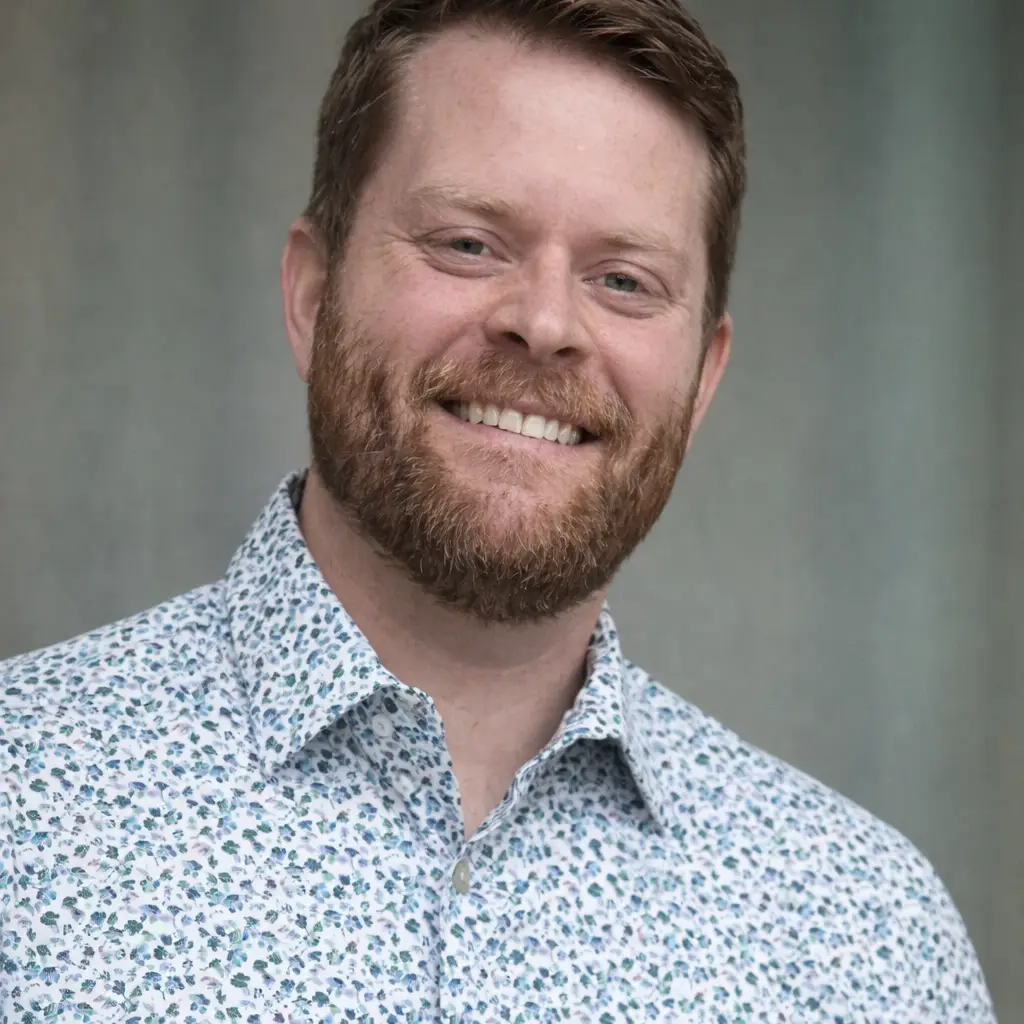 Dr. Adam Gingras, mobile chiropractor and certified DOT medical examiner in Peoria, Illinois